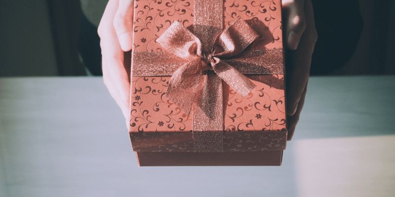 Mơ Thấy Người Yêu Cũ 3 Chiêm bao thấy người yêu cũ tặng quà thì nên đánh 37, 73