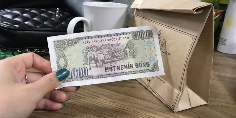 Mơ thấy tiền 2 Cân nhắc 01, 10, 11 khi chiêm bao 1000